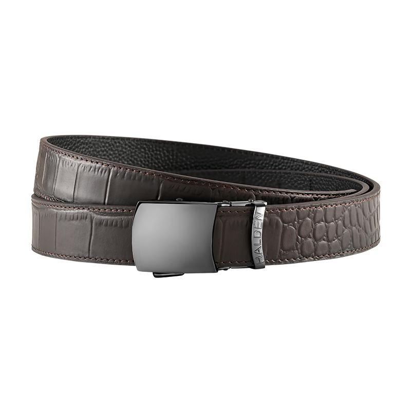 Daven Brown with vintage Buckle