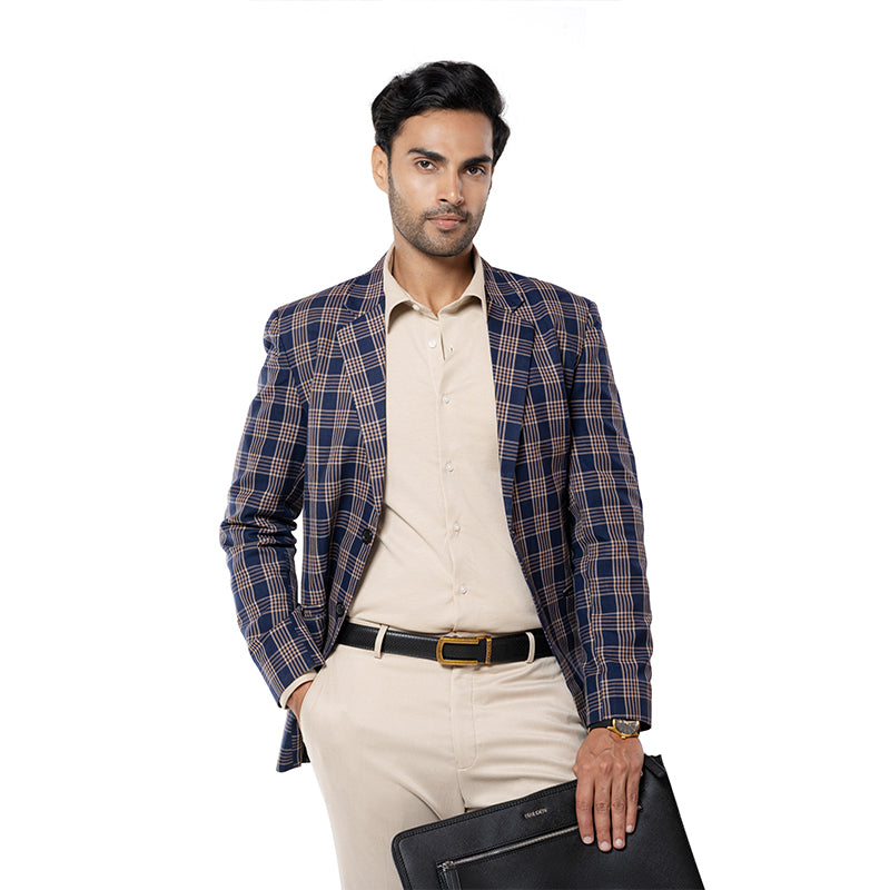 Theo Black with classic buckle