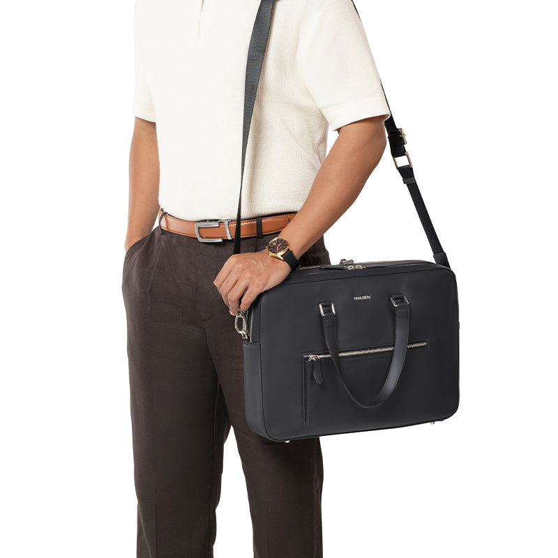 CAMDEN BLACK LAPTOP BAG - PLAIN