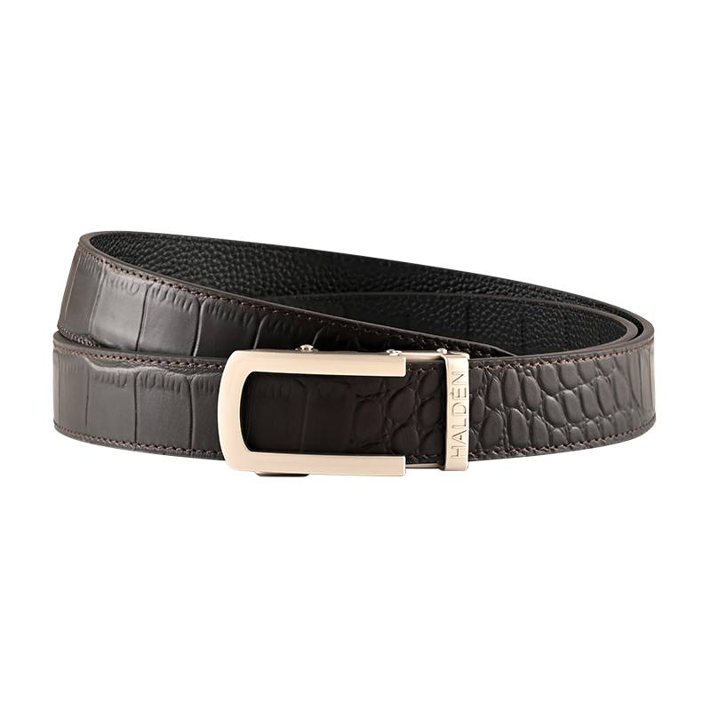 Daven Brown with classic buckle